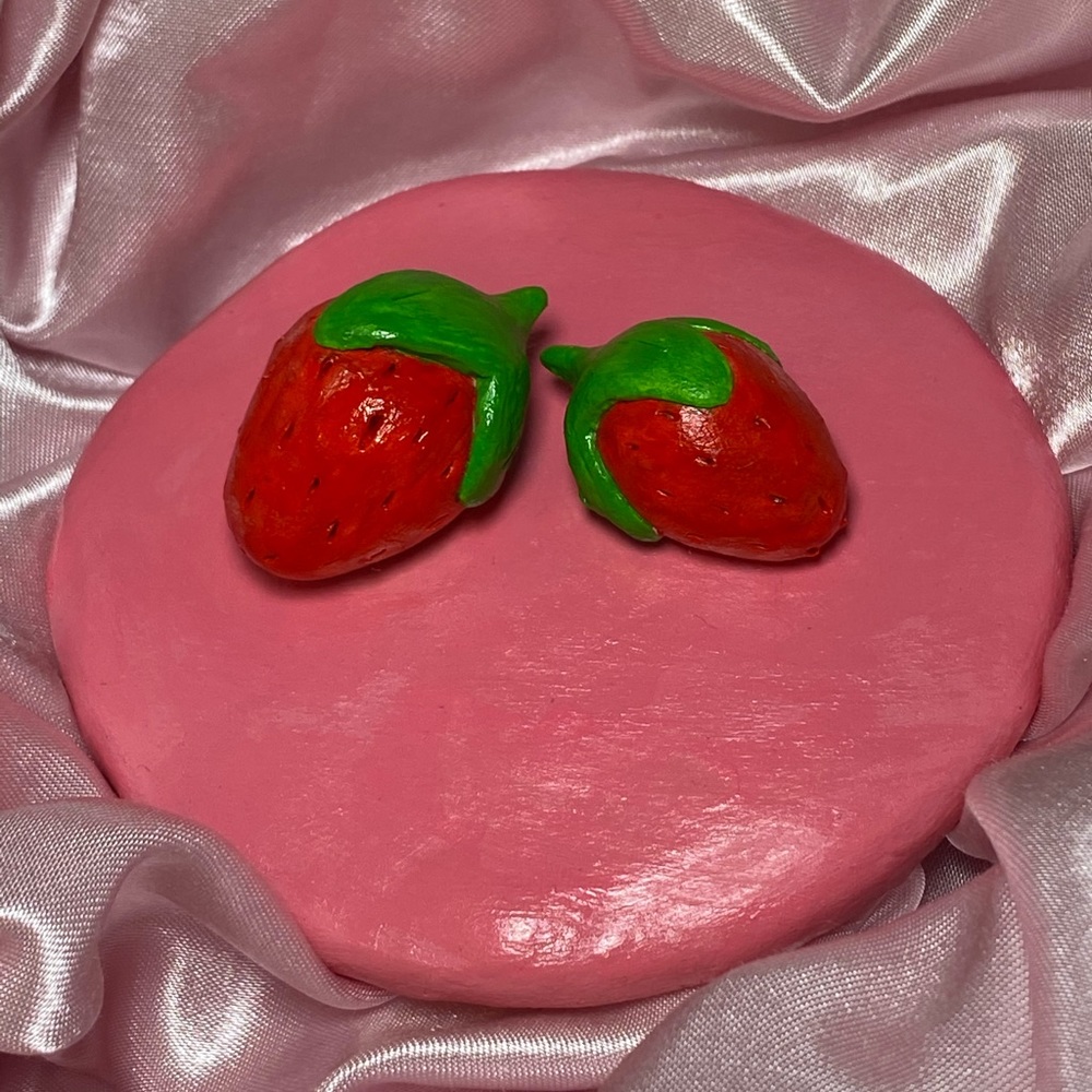 strawberry tray